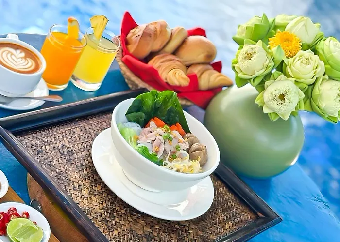 Hotel Vplus 4*