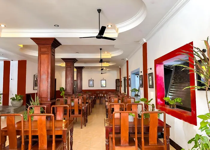 Hotel Vplus